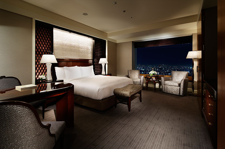 The Ritz Carlton Tokyo (Guest Rooms and Suites)  IMAGE03