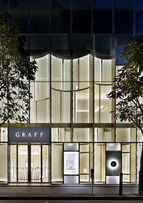 Graff Flagship Store in Tokyo, Curiosity