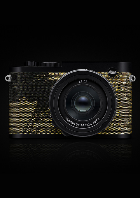 Leica Q2 “Dawn” by Seal