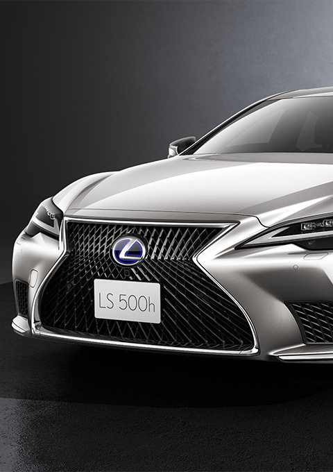 LEXUS “LS”